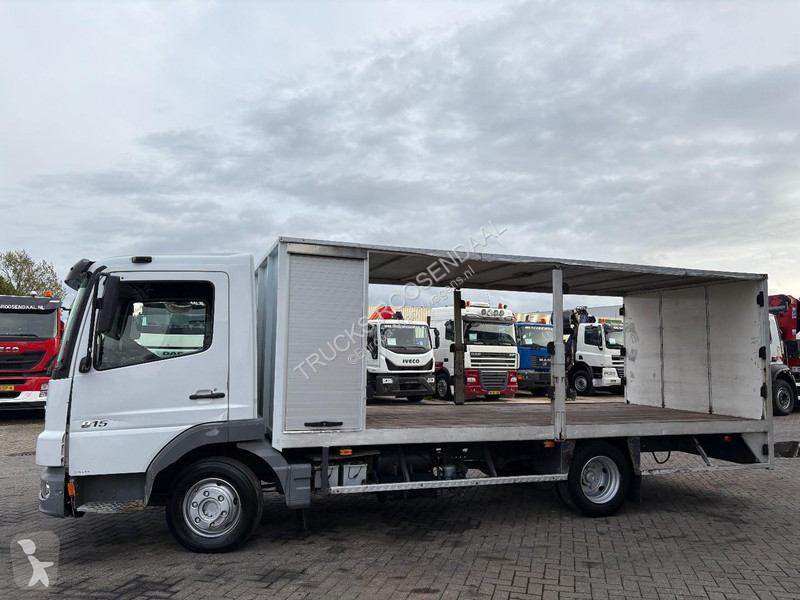 Vrachtwagen Mercedes 815 + MANUAL + spring