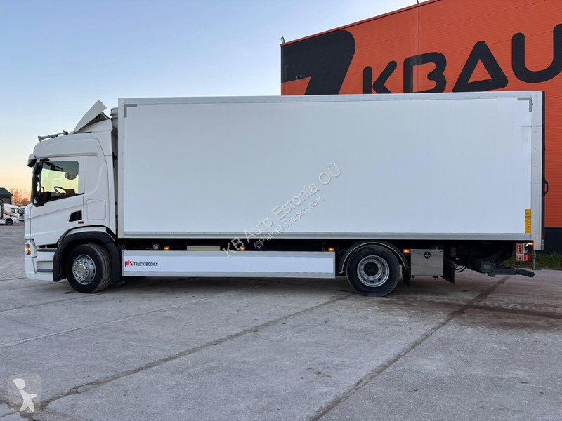 Kamion Scania P 280 4x2 MITSUBISHI / BOX =7742 mm