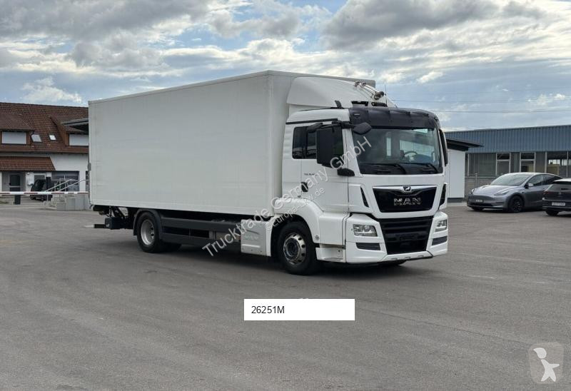 MAN TGS 18.400 4x2 Koffer AHK truck