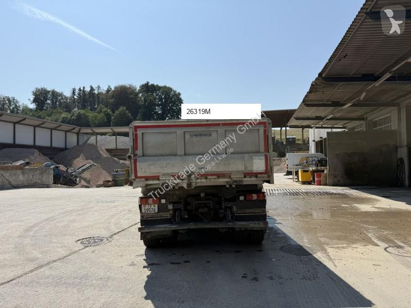 Kamion Mercedes 2851 6x4