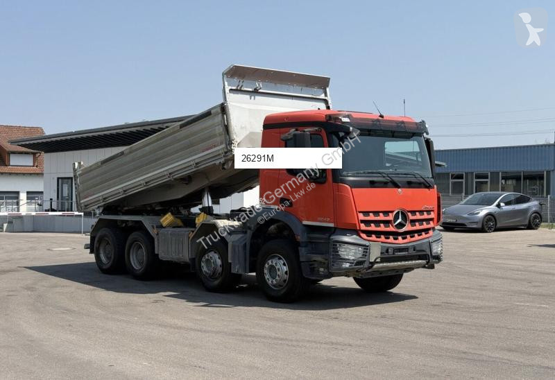 Kamion Mercedes 3243 8x4 Schwarzmüller /...