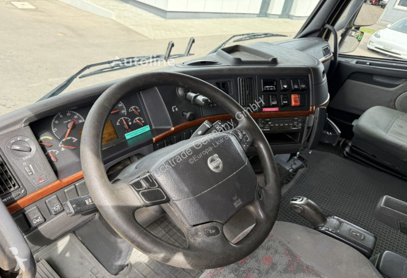 شاحنة Volvo 460 6x2 Brücke / Swiss-Vehicle