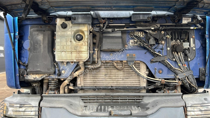 Renault KERAX 370 DCI (6X4 / LAMES / AND PONT /...