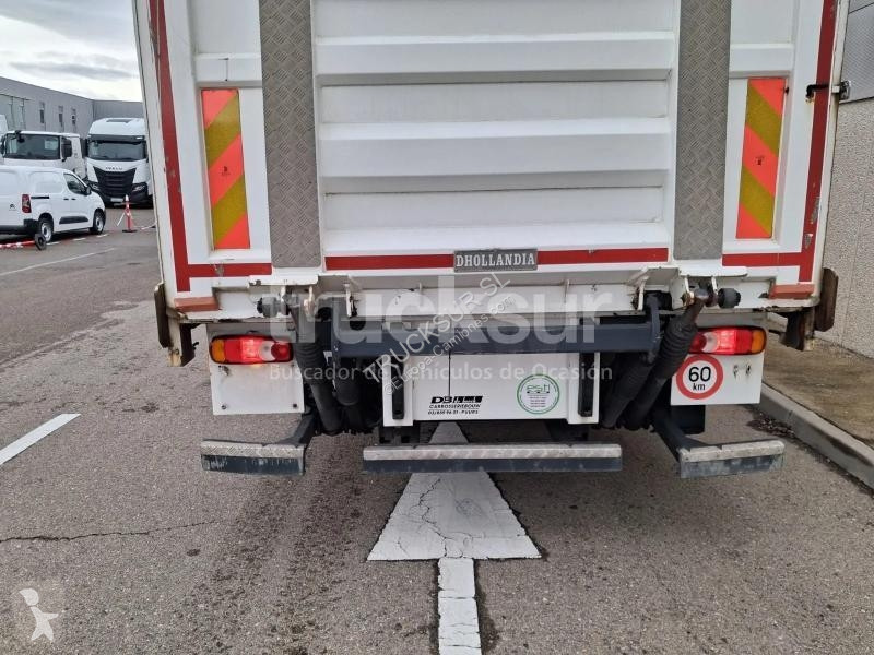 Renault D320.26 truck