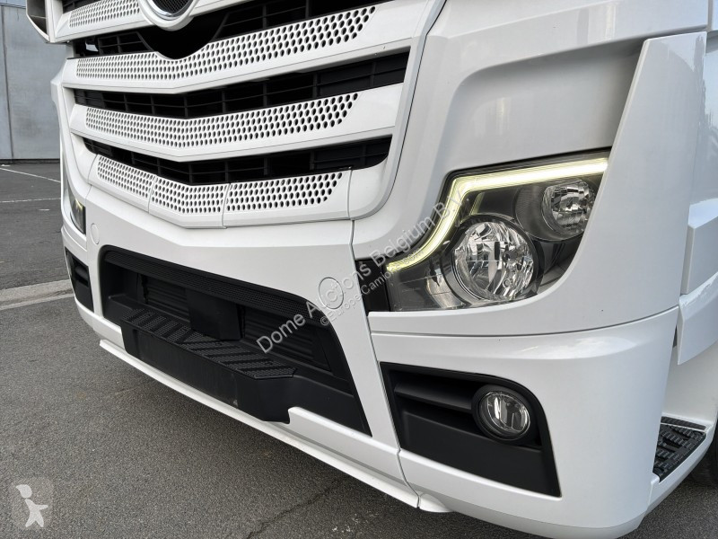 Kamión Mercedes Bigspace