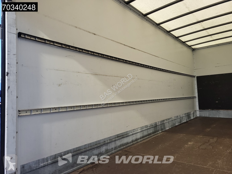 Kamion Mitsubishi 7C15 4X2 8tonner 1000kg...