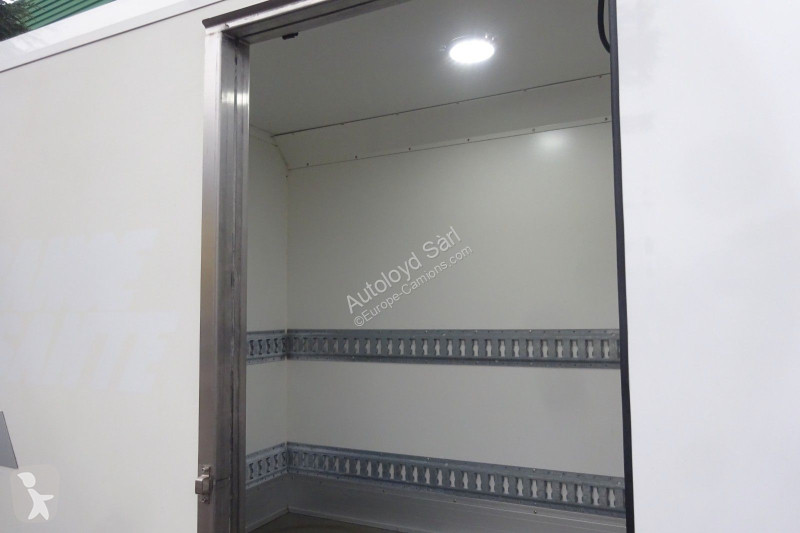 Iveco DAILY FRIGO 35S16 2,3D 156 BVA truck
