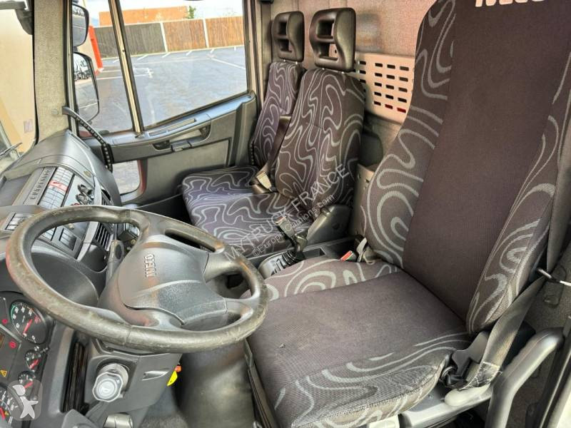 Kamion Iveco 190 E 28