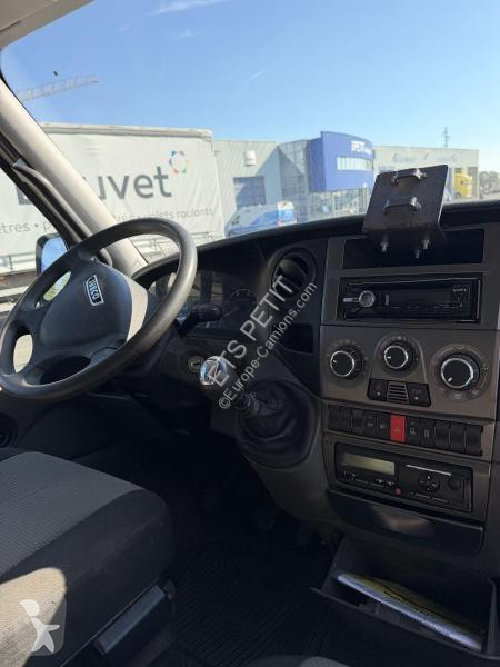 Kamion Iveco 65C15