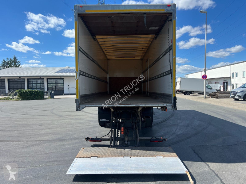 Iveco ML120E Koffer/LBW/DHOLLANDIA/4841kg truck