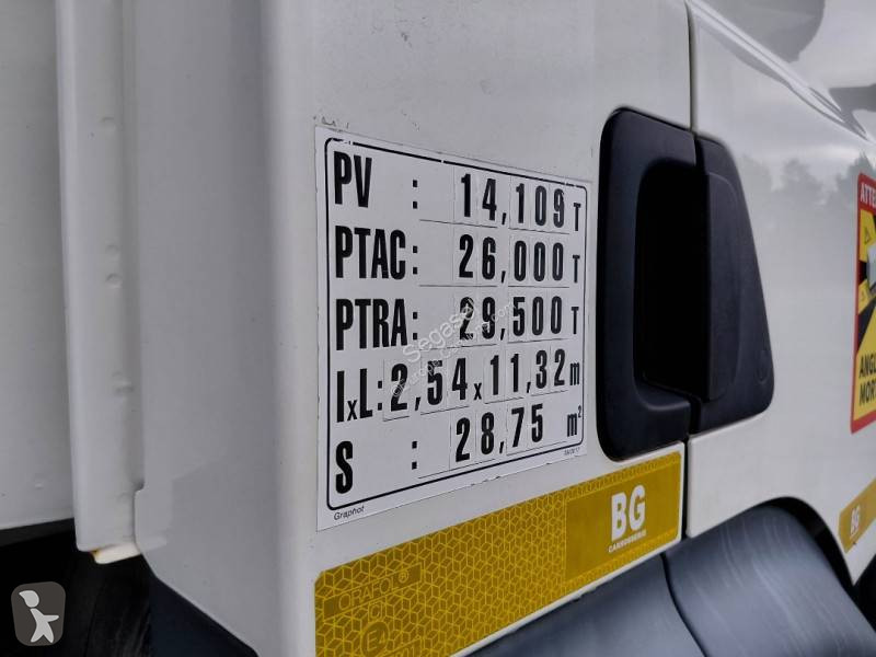 Превоз на строителна техника DAF 370
