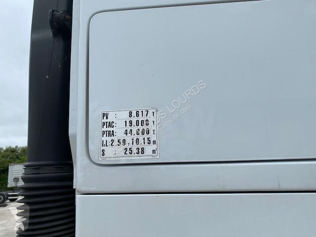 Mercedes 1845 truck