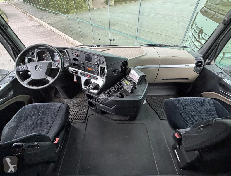 شاحنة Mercedes 2842 EURO 6 ISOLATED BOX CARRIER...