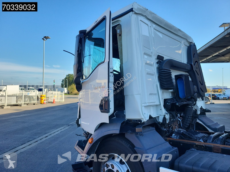 Kamion MAN 18.320 4X2 18tonner Damaged truck...