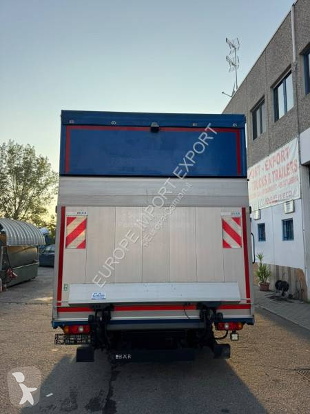 Mitsubishi Fuso 7C18 truck