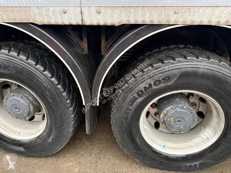 Beton Mercedes 3243