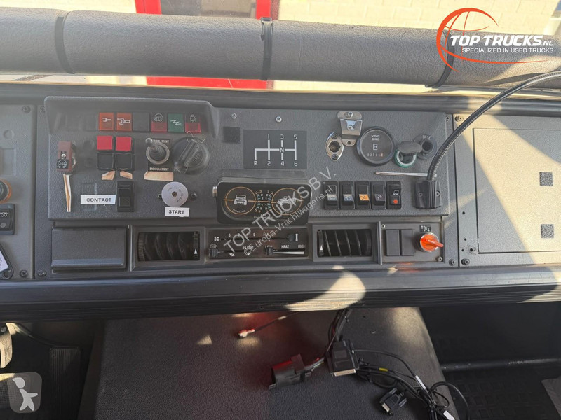 Vrachtwagen Renault M 210 4x4 4x4 - 3,500 liter...