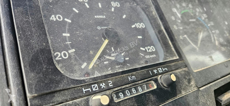 Camião Renault 340 (4X4 / GRAND PONT / LAMES /...