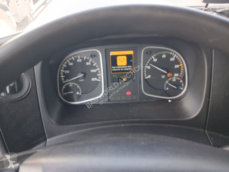 Camión Mercedes 1221