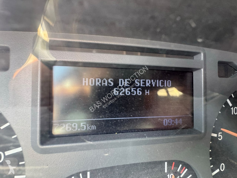 Camión Mercedes 2533