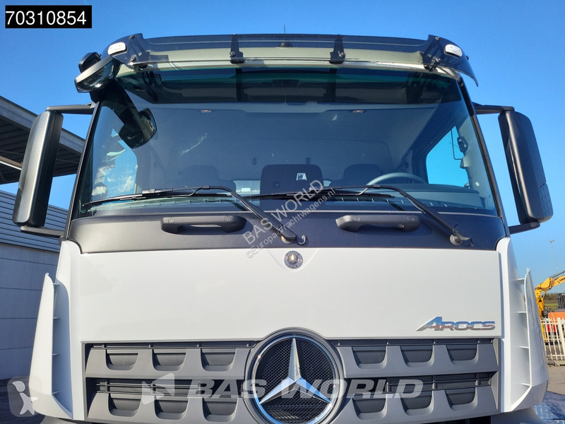 Teherautó Mercedes 4242 8X4 NEW! 20m3 Tipper...
