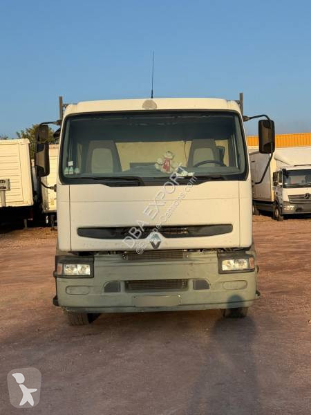 Teherautó Renault 320 DCI