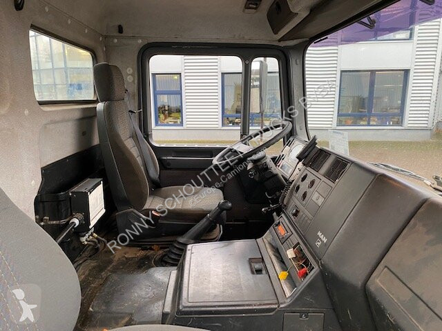 Kamion MAN T40 26.364/414 6x4, 6-Zylinder T40...