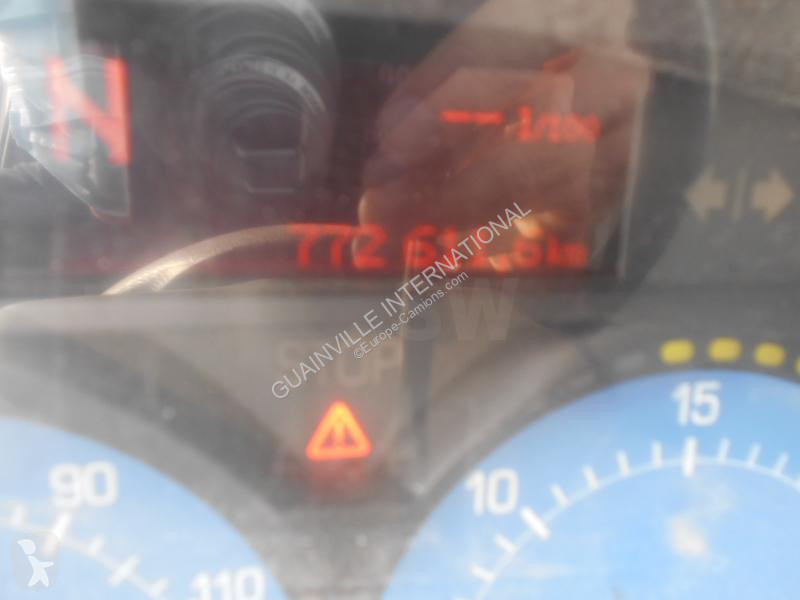 Camion Renault 270 DCI