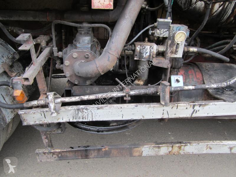 Obras públicas rodoviárias Renault 270 G