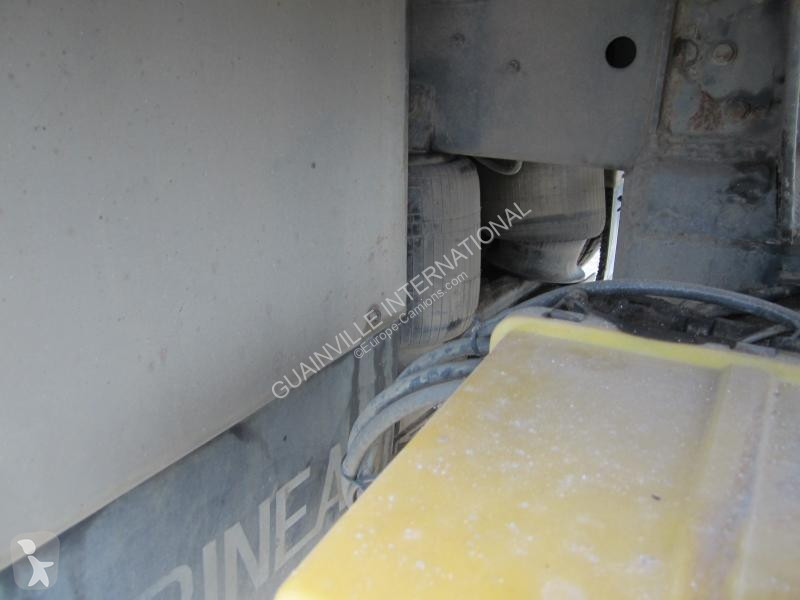 Kamion DAF 220