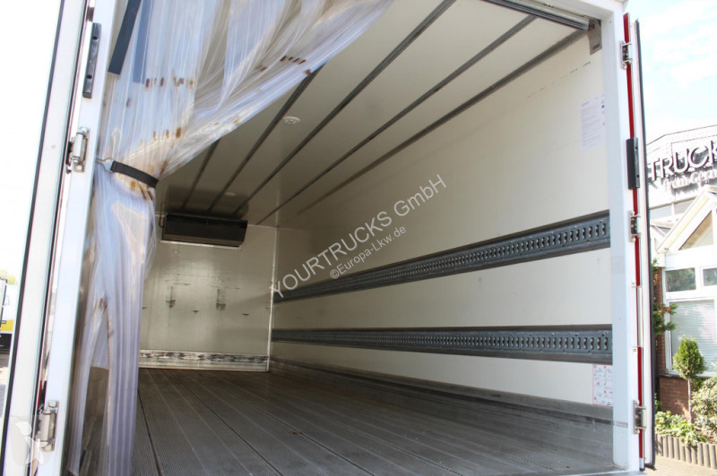 Kamion Mercedes 1221 E6 TK T-800 R Strom Türen+LBW