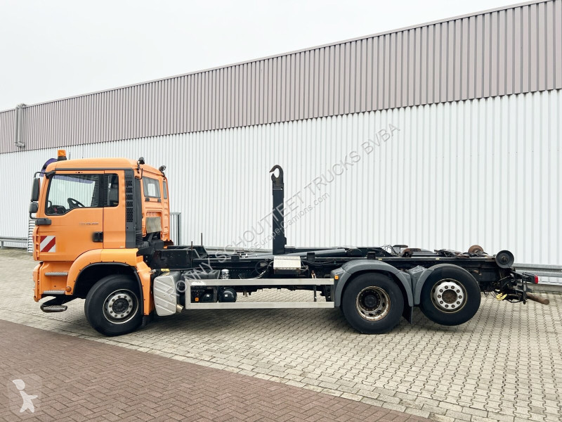 Kamion MAN TGA 26.350 6x2-2 BL TGA 26.350/400...