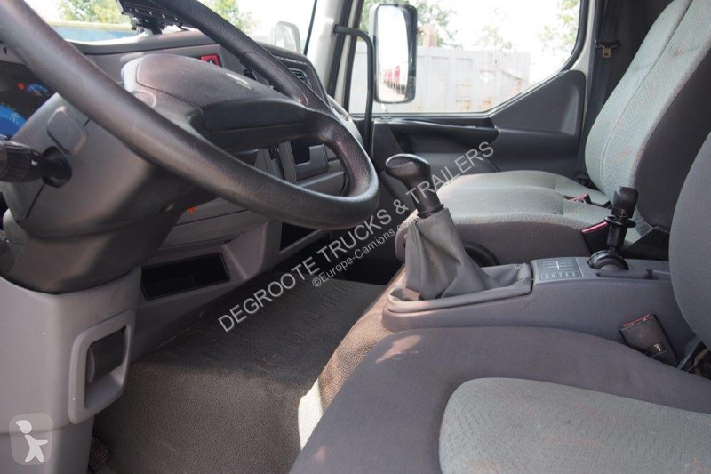 Camion Renault 220 DCi