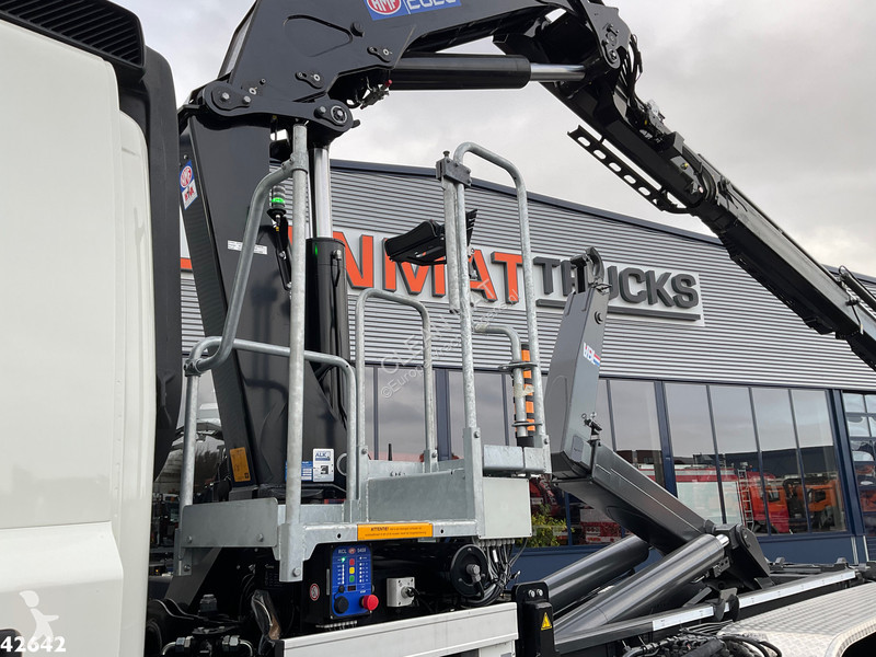 Camion DAF FAQ  430 HMF 28 Tonmeter laadkraan