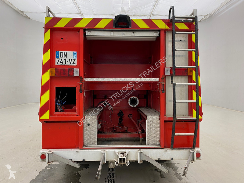 Camión Renault G230