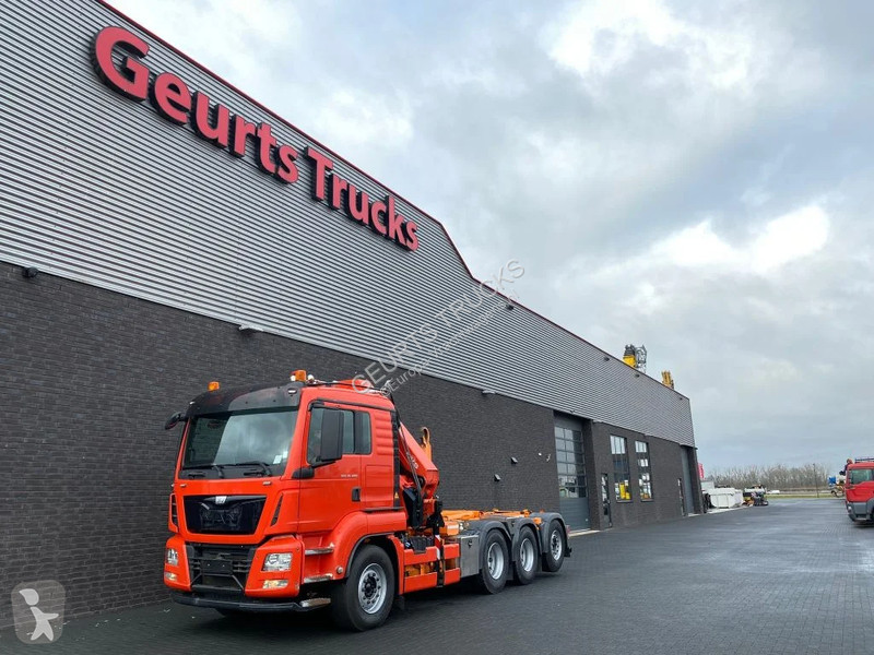 Kamion MAN 35.480 8X4 TRIDEM + 20 TON HAAKARM +...