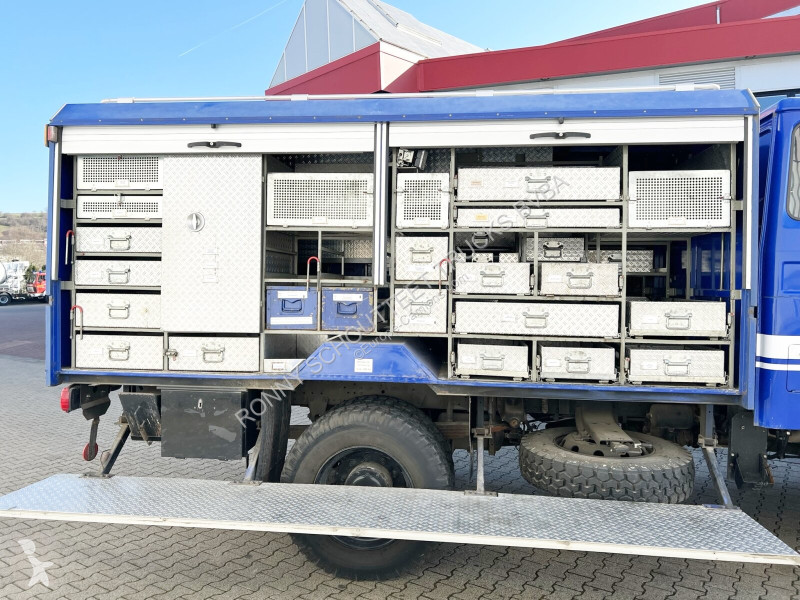 Vrachtwagen  120-23 AW 4x4 Doka 120-23 AW 4x4...