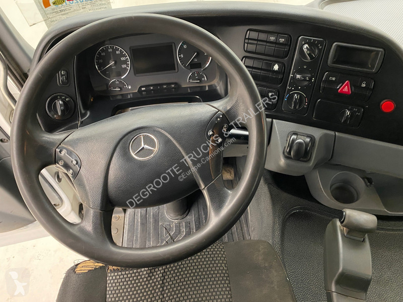 Vrachtwagen Mercedes 3336 - 6x4