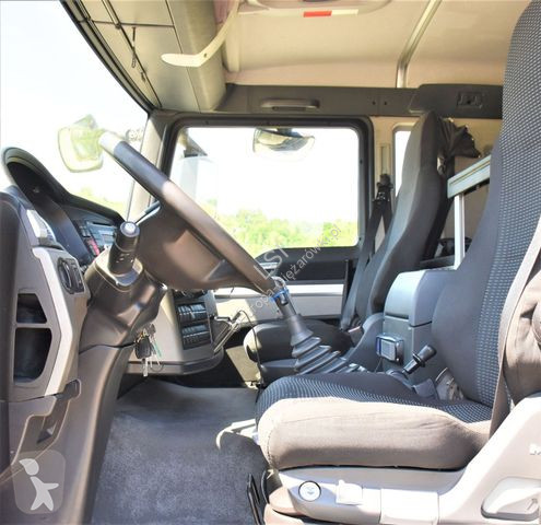 Camion MAN 18.400 Sattelzugmaschine + KRAN /FUNK