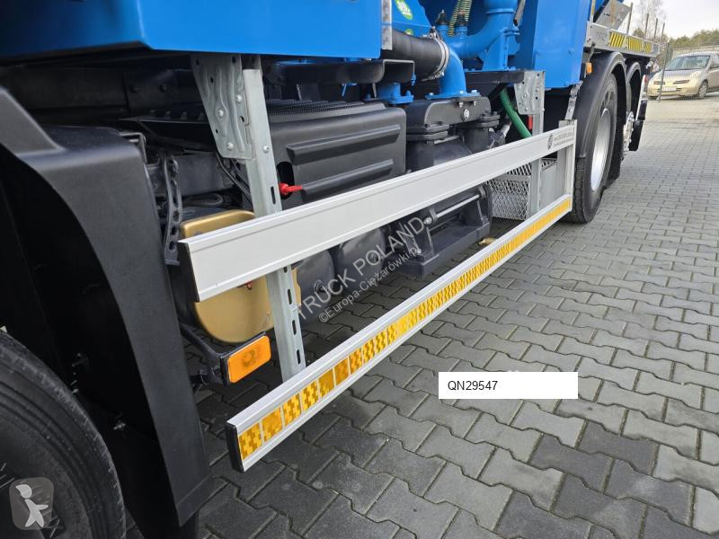 شاحنة Volvo JOSKIN