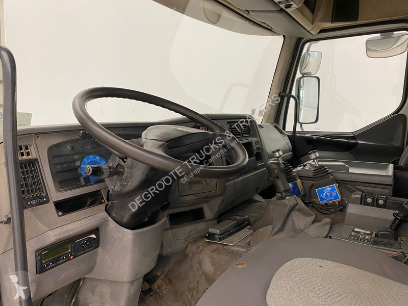 Kamion Renault 370 DCi