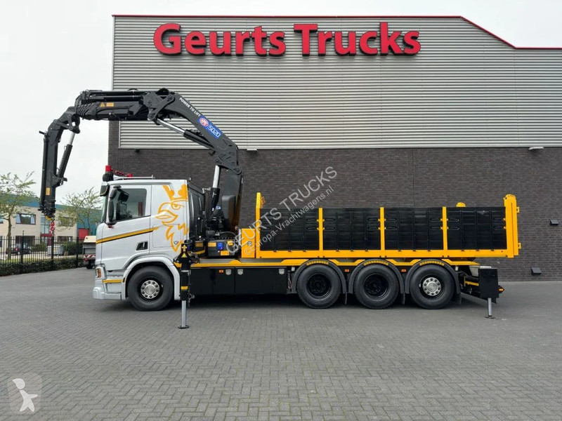 Kamion Scania R530 V8 NS 8X4 TRIDEM MET HYVA 2Z...