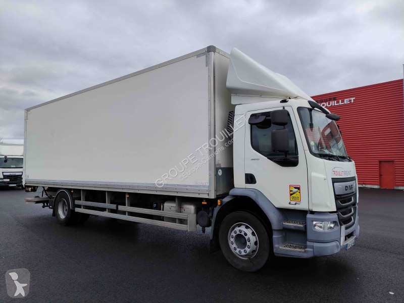 Camion DAF 19 TONNES 320 CV HAYON PORTE RELEVANTE