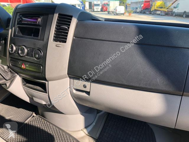 Camión Volkswagen CRAFTER CON CELLA FRIGO