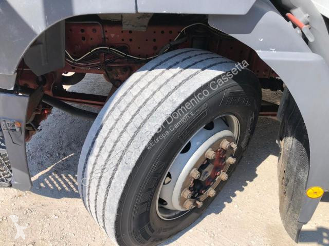 Camion Iveco EUROTECH 190 E 31 CELLA FRIGO...