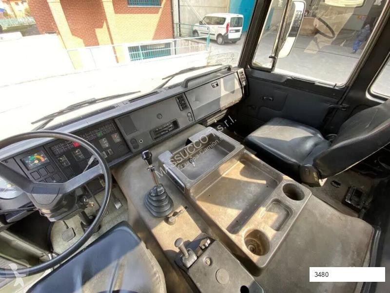 Camion Iveco 260-35