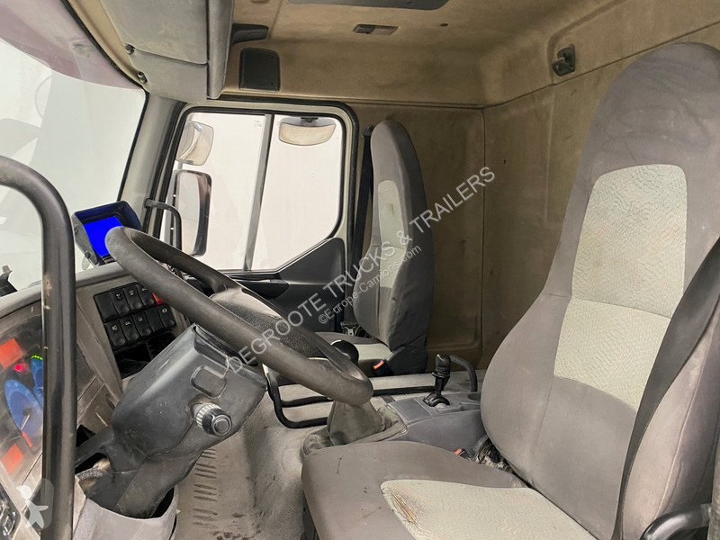 Camion Renault 180 DCi