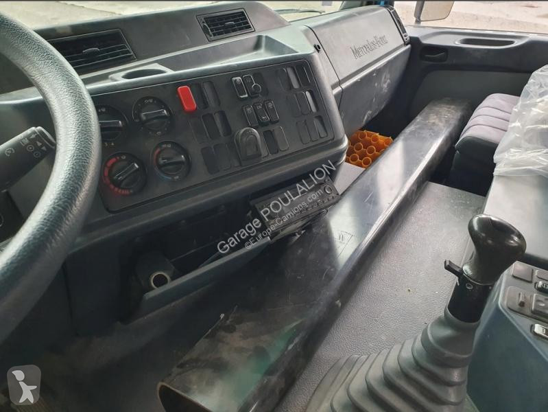 Vrachtwagen Mercedes TOUPIE  7 M3,  avec pompe...