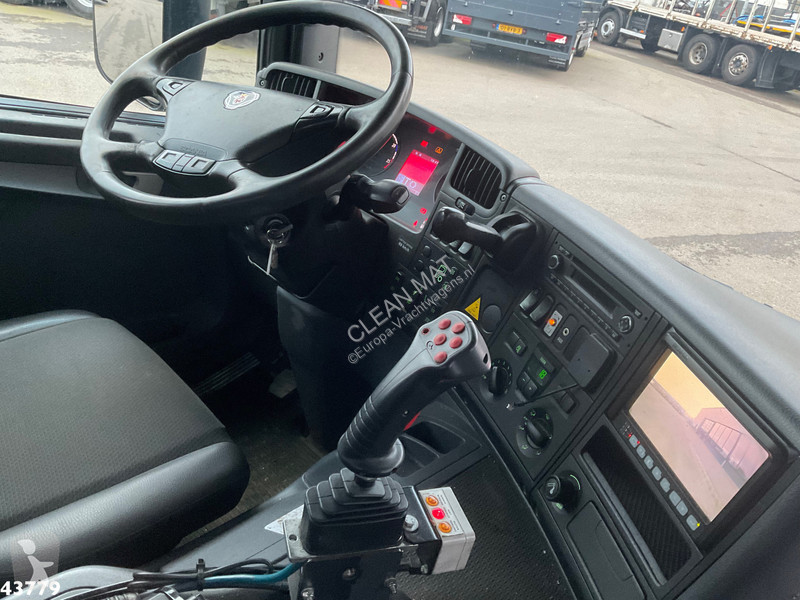 Camion Scania 360 8x2 Hiab 21 Tonmeter laadkraan
