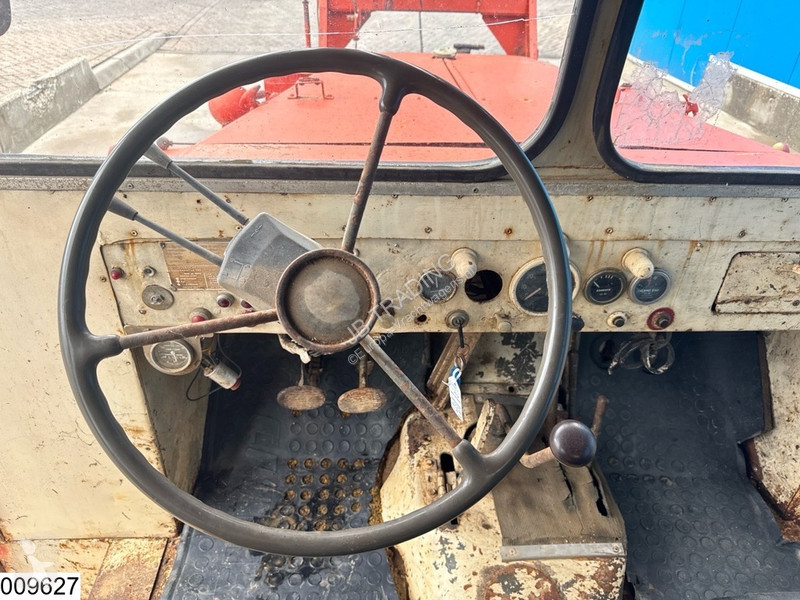 Vrachtwagen Dodge WC 63 M 6x6